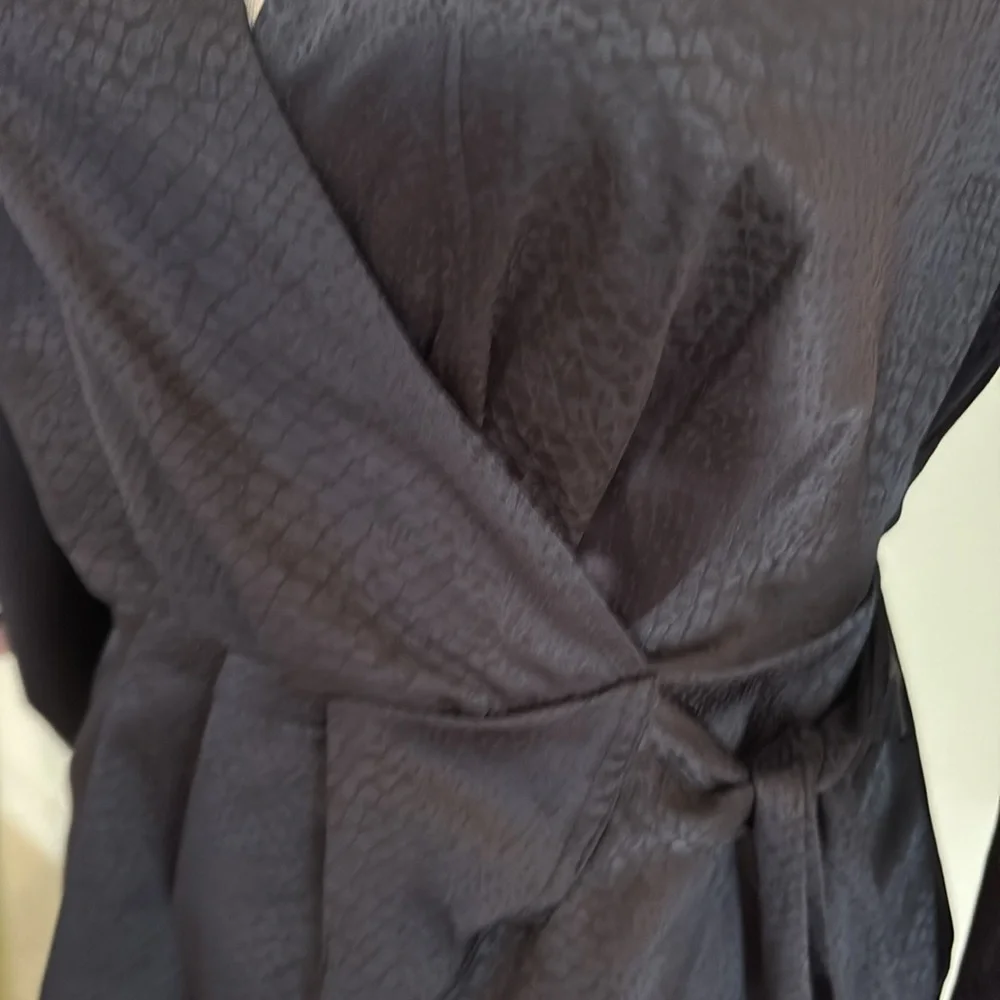 Express Black Wrap Blouse - Picture 2 of 6